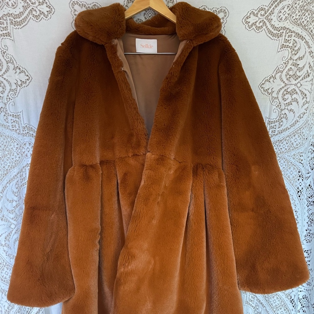 SELKIE “fox” BABYDOLL COAT